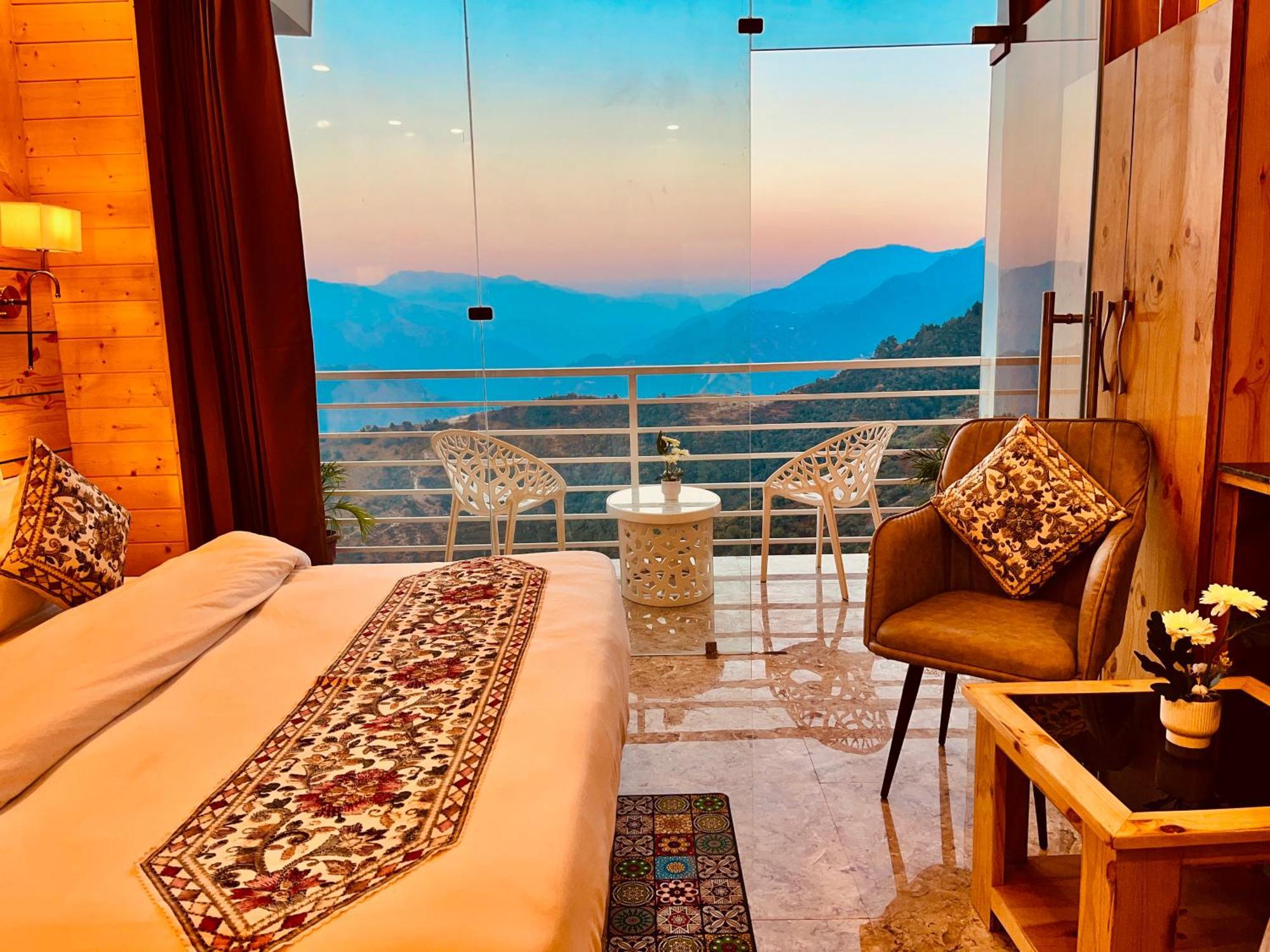 Hotel Hill View, Mussoorie - Near Jw Marriott Mussoorie, M 77377-32479 Esterno foto