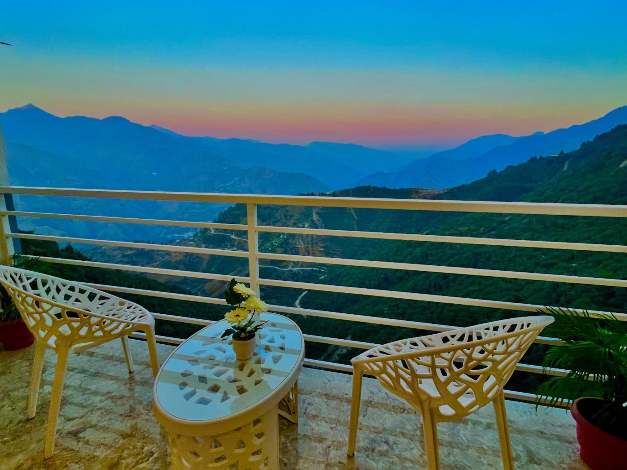 Hotel Hill View, Mussoorie - Near Jw Marriott Mussoorie, M 77377-32479 Esterno foto