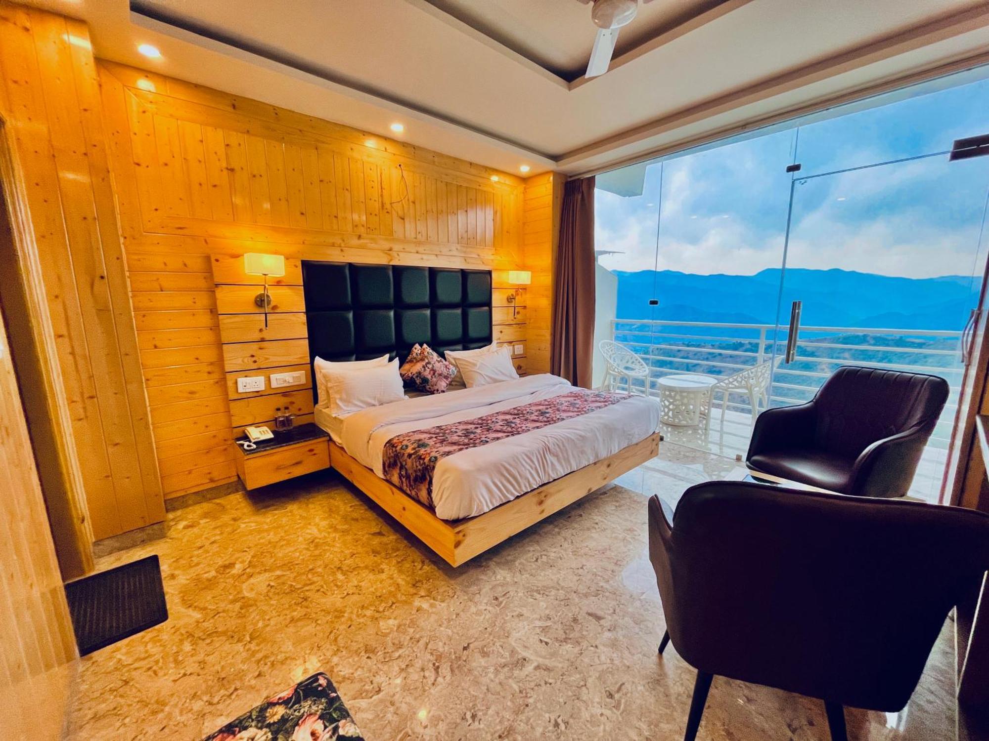 Hotel Hill View, Mussoorie - Near Jw Marriott Mussoorie, M 77377-32479 Esterno foto